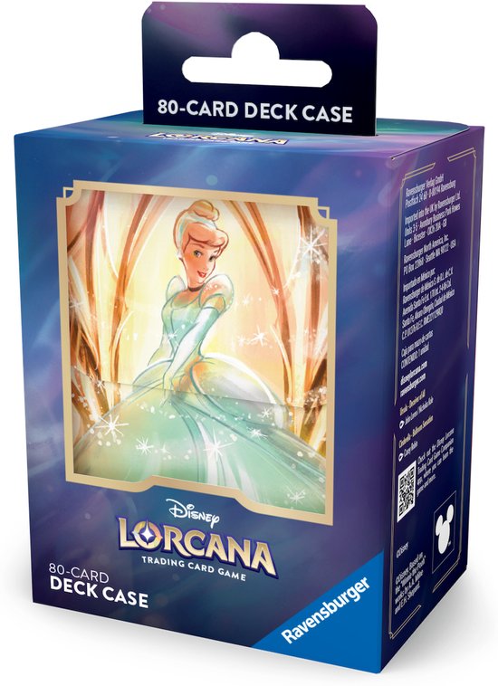 Lorcana Bewaar en bescherm je Disney Lorcana kaarten in stijl met deze Cinderella Deck Box! Dit prachtige accessoire is perfect voor fans van Assepoester en biedt een veilige opbergplek voor je speelkaarten. Met een stevig ontwerp en een magneetsluiting b