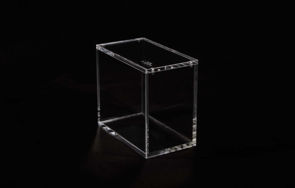 Accessoires De reguliere markt bevat 5MM en 8MM acryl producten.De acryldoos is de eerste die de dikte verandert in 6MM. Dit kleine detail opende de mogelijkheid voor ons om de sterke N52-magneten bovenop te plaatsen zonder de behuizing te kraken. Door ge