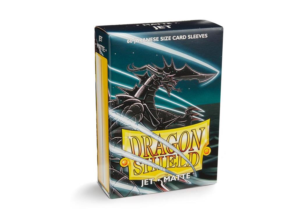 Accessoires Japanese-size Dragon Shield Matte sleeves voor smalle kaarten (59x86mm). Deze sleeves zijn PVC-vrij en geschikt voor kaartspellen zoals Yu-Gi-Oh! TCG en Naruto. Een box bevat 60 sleeves en is voorzien van een printed label om je favoriete deck