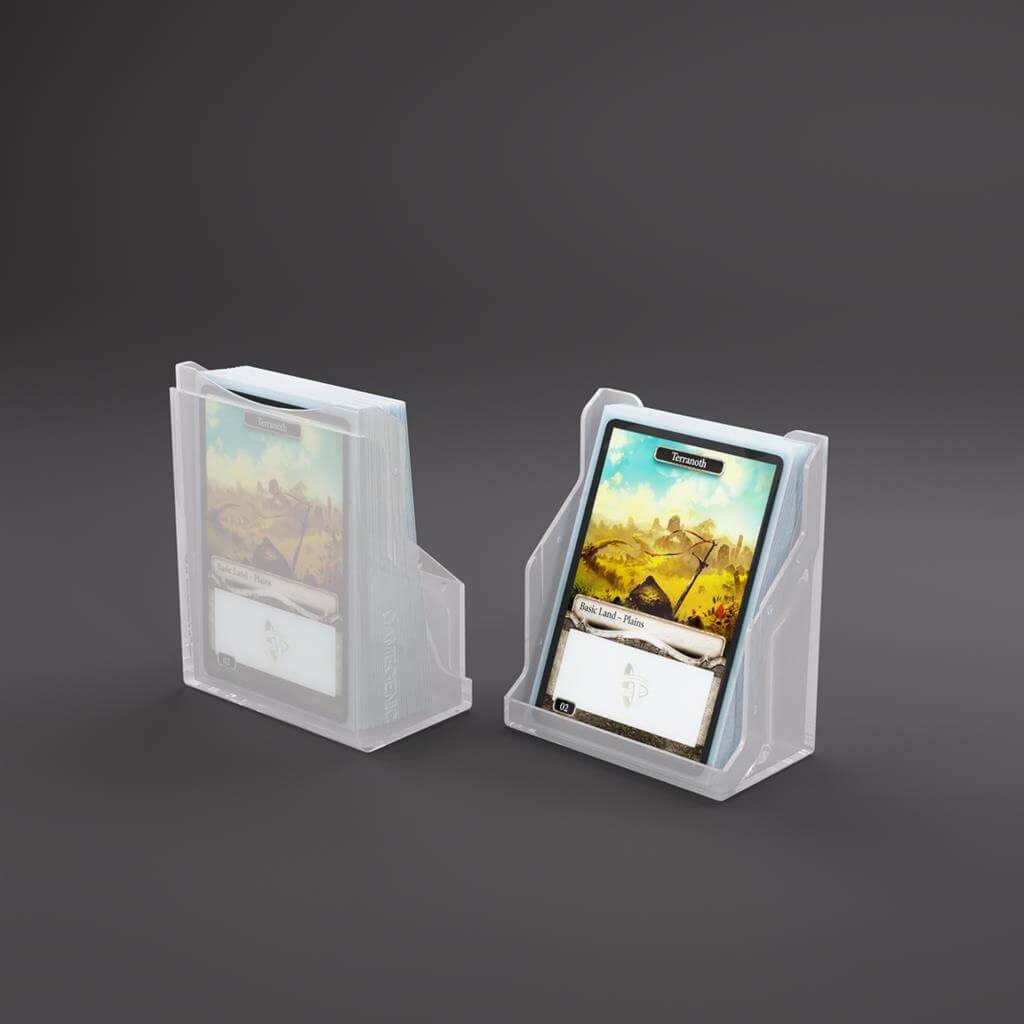 Accessoires The Bastion 50+ is a very compact and rock-solid deck box to safely protect 50+ double-sleeved cards in Closable Inner Sleeves. It is ideal for decks with 55+ double-sleeved cards in standard inner sleeves. Due to translucent materials and sma