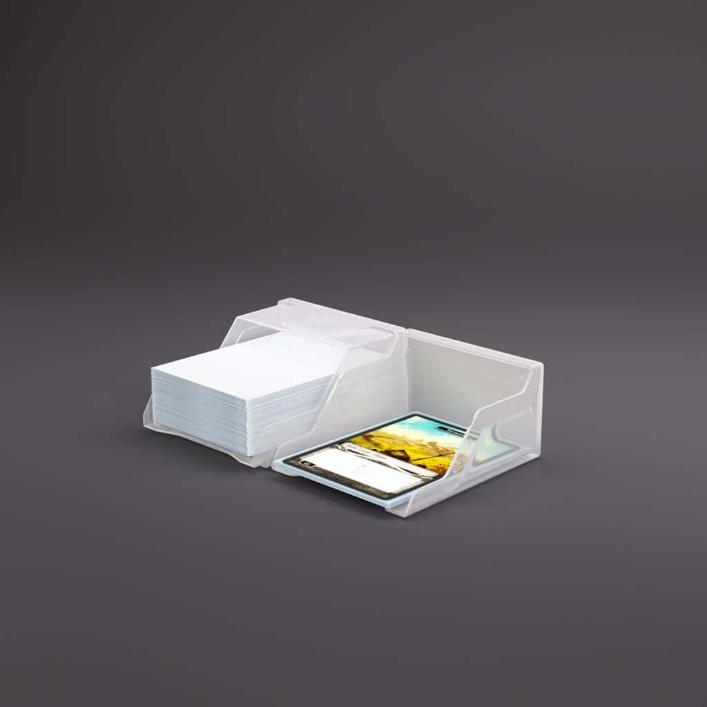 Accessoires The Bastion 50+ is a very compact and rock-solid deck box to safely protect 50+ double-sleeved cards in Closable Inner Sleeves. It is ideal for decks with 55+ double-sleeved cards in standard inner sleeves. Due to translucent materials and sma
