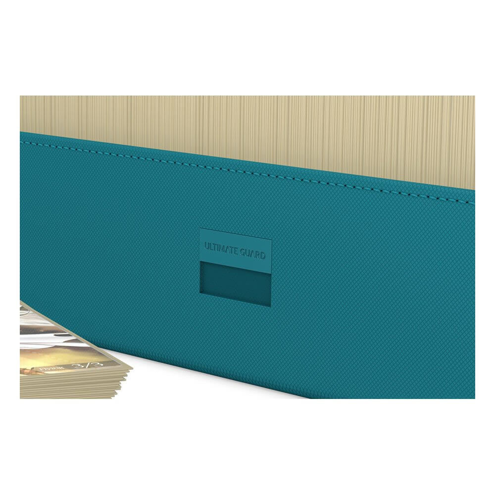 Accessoires Double your storage with our Arkhive 800+! This box offers space for more than 800 double-sleeved cards in standard size, can hold 350 Toploaders, or its two rows can simply be filled with a selection of your favorite deck boxes and cases. Its
