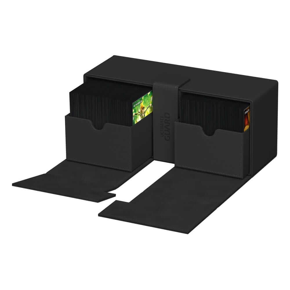 Accessoires Twice the room for big decks!The same Twin Flip'n'Tray you already know, but bigger! Specially designed for Commander/EDH** decks, the 2022 Exclusive Twin Flip'n'Tray 266+ has room for all kinds of large and regular decks in double or single s