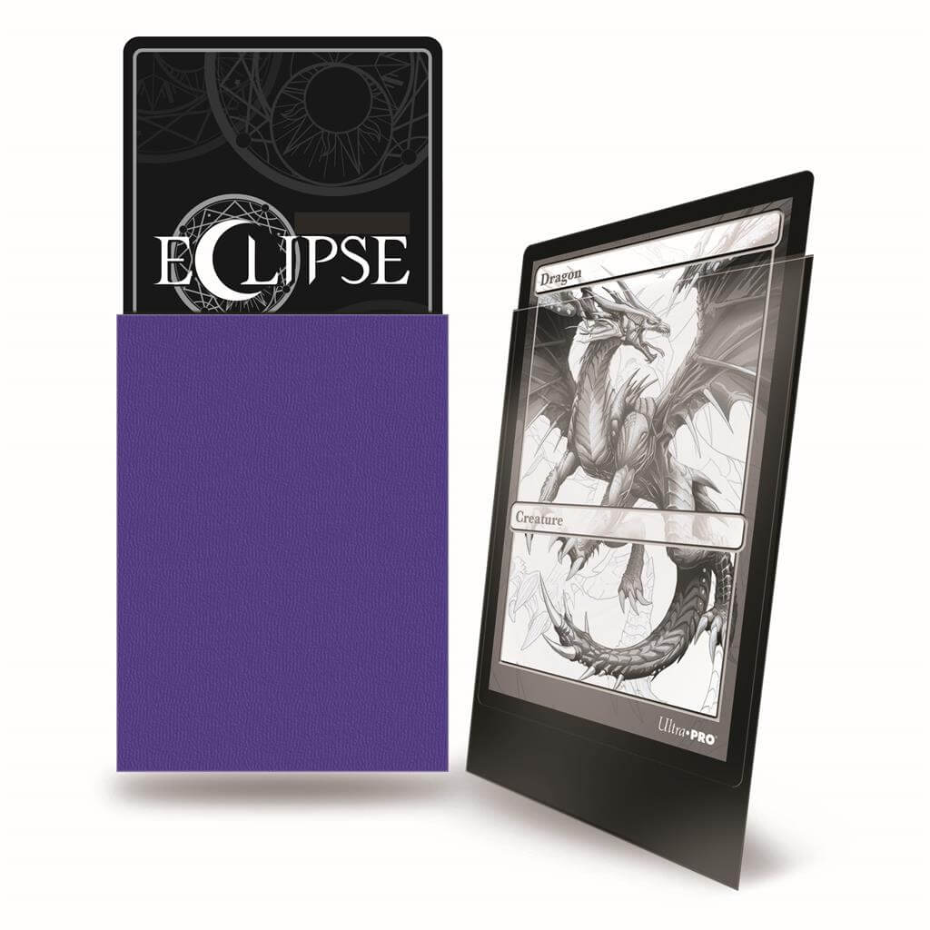 Accessoires Eclipse Deck Protector sleeves are now in 100ct packages, with three new colors! Royal Purple, Smoke Grey, & Forest Green. • New part numbers and color names to avoid ordering confusion. • Increased color and edge consistency. • All colors are