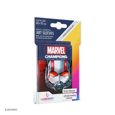 Accessoires SLEEVES Marvel Champions met Ant-Man. Een pakje bevat 50+1 sleeves. Afmetingen zijn 66 x 91 mm.