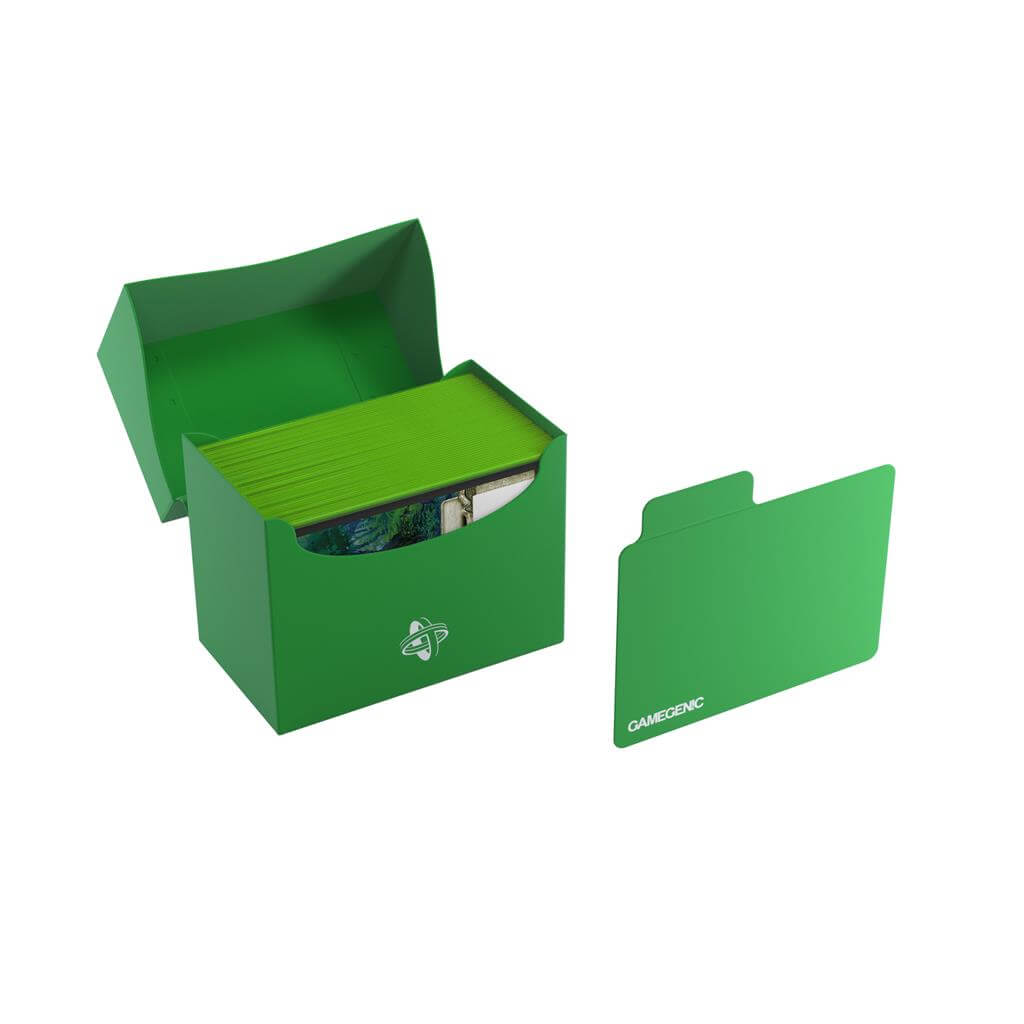 Accessoires Groene, casual sideloading deckbox die geschikt is voor het beschermen en opbergen van maximaal 80 kaarten met dubbele sleeves.