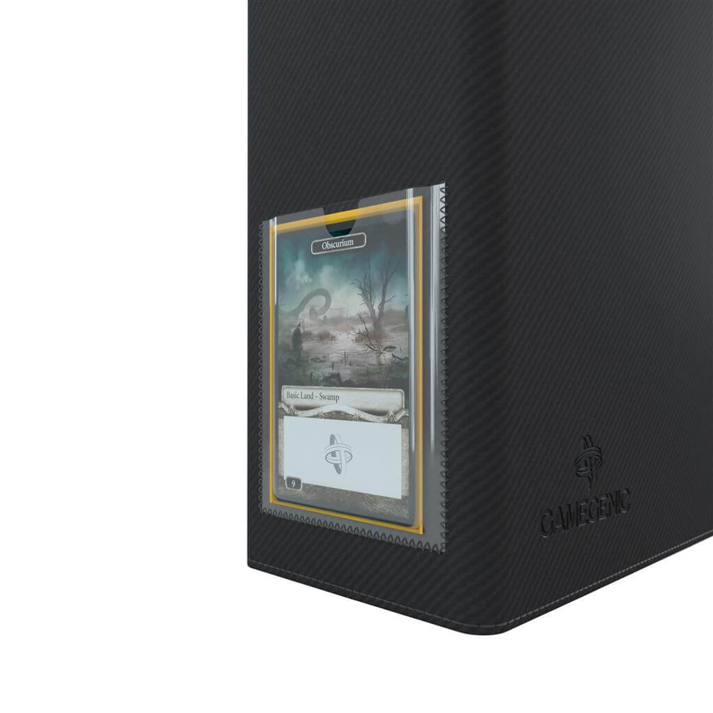 Accessoires Zwarte ringbandmap met 3 sterke ringen voor zowel 18-pocket als 9-pocket pagina's.