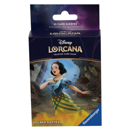 Lorcana Speciale Ursula's Return Card Sleeves met Snow White. Bevat 65 sleeves.