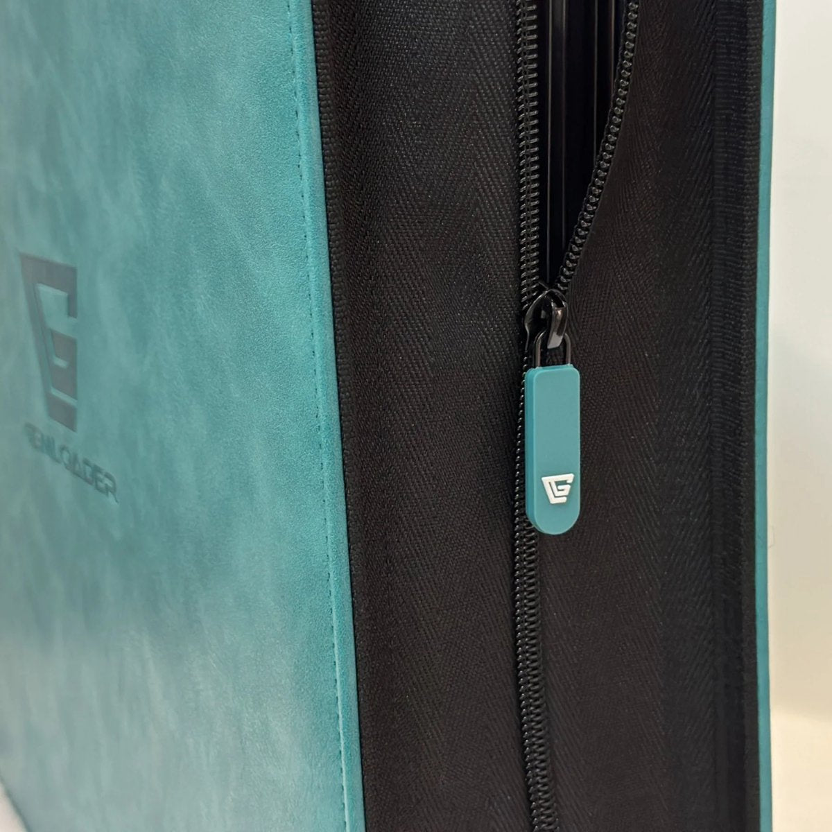 Gemloader Premium Graded Card Binder voor PSA [28 slots – 2x2 indeling] Turquoise