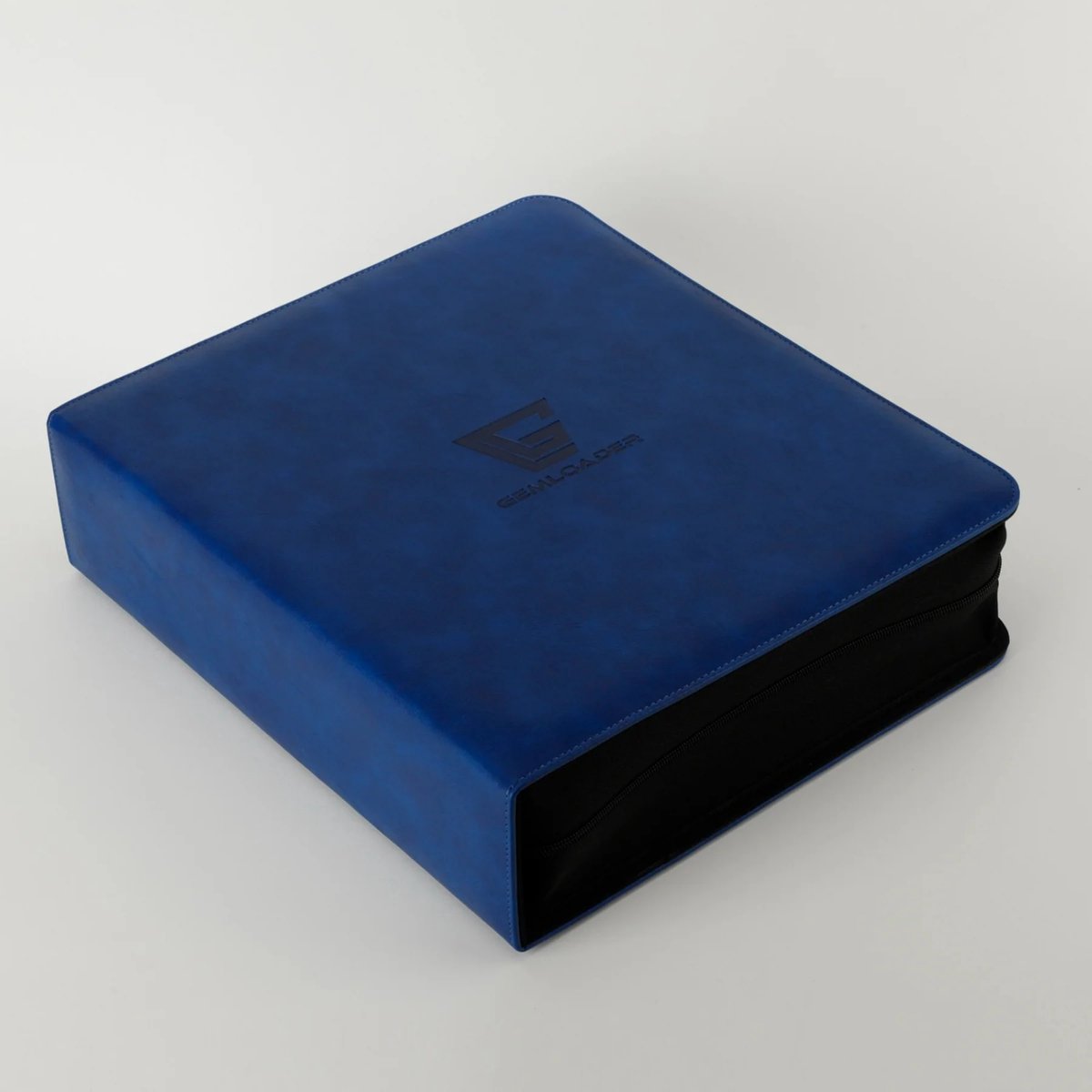Gemloader Premium Graded Card Binder voor Slabs [28 slots – 2x2 indeling] Blauw