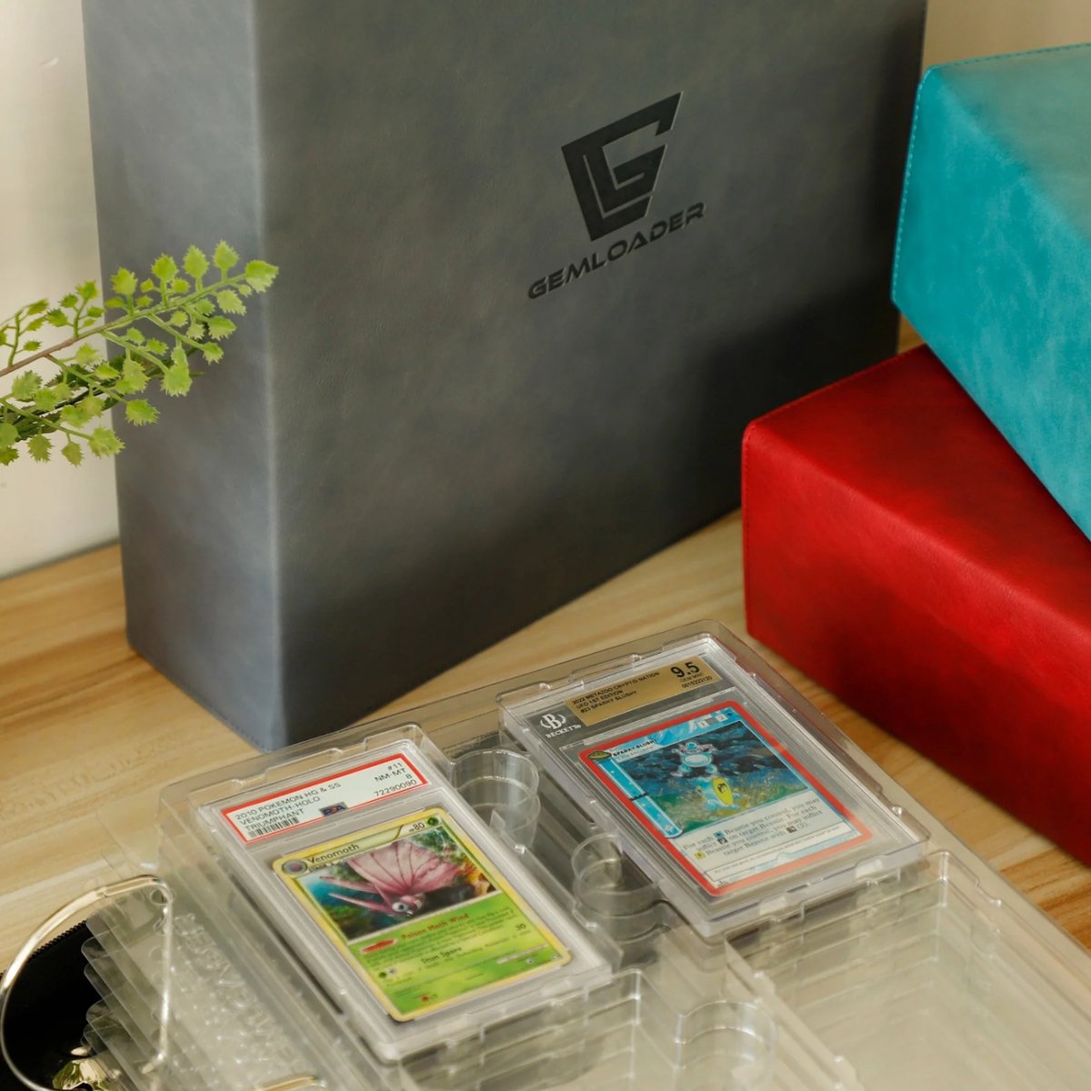 Gemloader Premium Graded Card Binder pour Slabs [28 emplacements – configuration 2x2] Gris