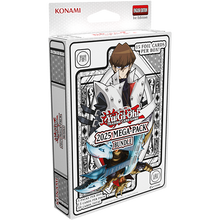 Yu-Gi-Oh Grote veranderingen voor de tins van dit jaar!Dit jaar kun je de jaarlijkse Mega-Packs verkrijgen, met of zonder de metalen tin – en dat bespaart je ook nog eens een beetje geld! Zoals altijd is het middelpunt van de 2025 Mega-Pack Tin de 3 Mega-
