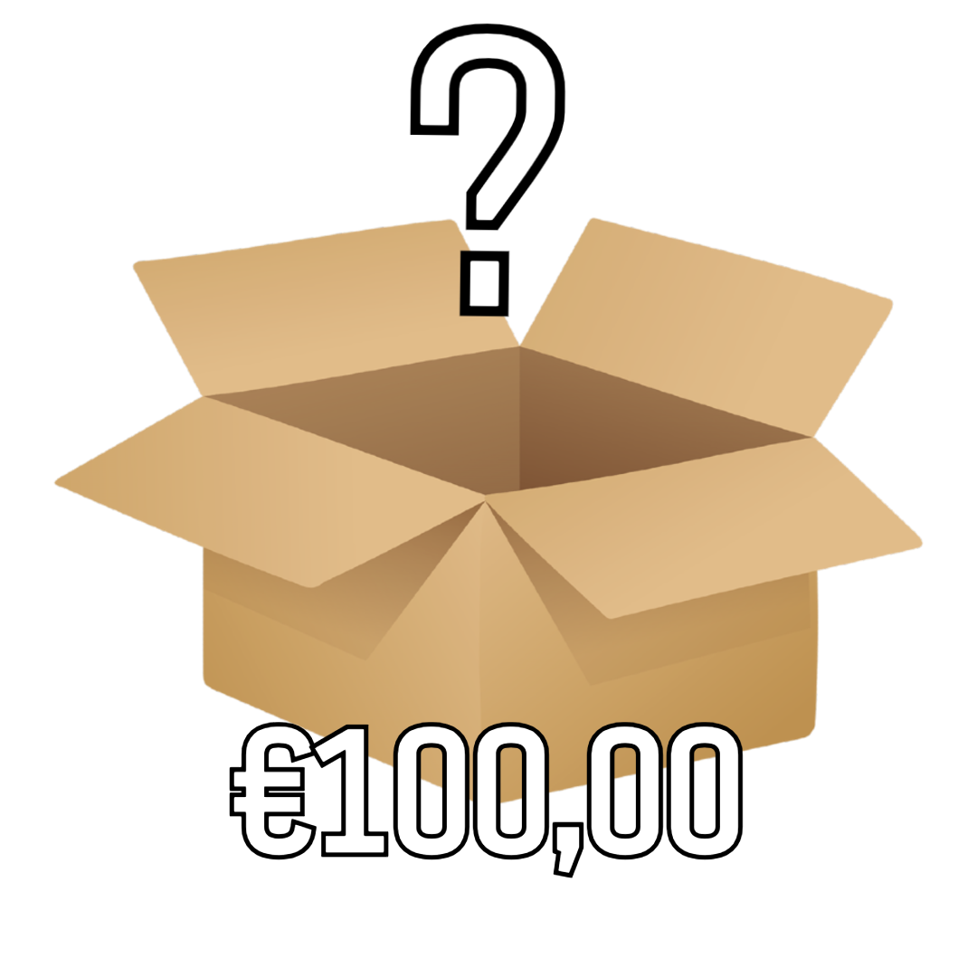 Mystery Boxen Voor de ultieme Trading Card Game fan hebben wij deze TCG Mystery Box ter waarde van €100! Speciaal samengesteld voor jou! Wat kun je verwachten? De Mystery Box bevat één of een combinatie van onderstaande producten: Verschillende TCG produc