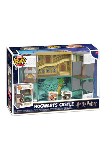UITVERKOOP Breng de magie van Zweinstein tot leven met deze schattige Bitty POP! Bitty Box! Deze verzamelwaardige set bevat een miniatuur Harry Potter met een Chocolate Frog en een Ron Weasley met een Howler, allemaal gestoken in een stevig acryl display