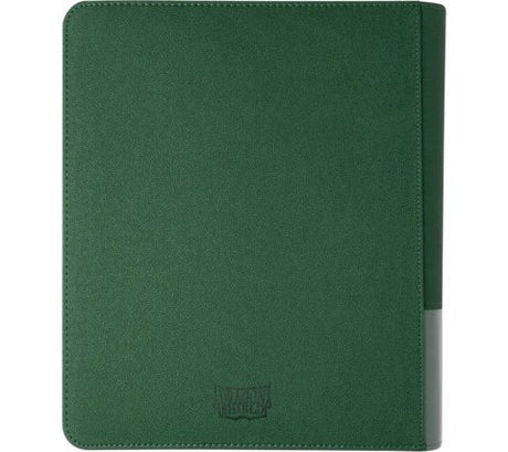 Accessoires De diepe, weelderige kleuren van een bosvloer, vol verborgen geheimen. Bewaar en show je kostbare kaarten veilig met de exclusieve Zipster binder, favoriet onder verzamelaars en traders. Onder de versterkte Dragon Skin cover blijven je kaarten