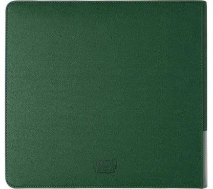 Accessoires Duik in de diepe blauwe oceanen van Arcania en bescherm je waardevolle kaarten in de schitterende Zipster XL binder, favoriet onder verzamelaars en traders. De versterkte Dragon Skin cover beschermt je kaarten tegen deukjes en kreukels, terwij