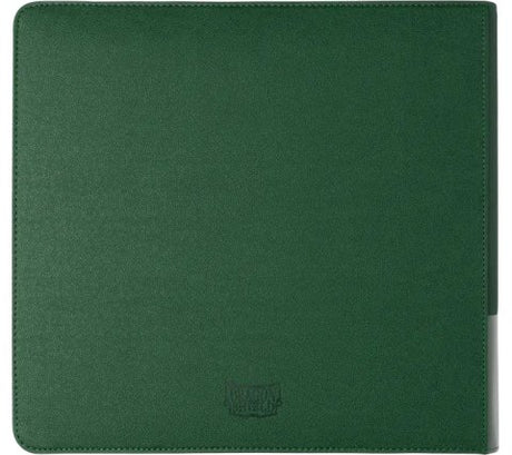 Accessoires Duik in de diepe blauwe oceanen van Arcania en bescherm je waardevolle kaarten in de schitterende Zipster XL binder, favoriet onder verzamelaars en traders. De versterkte Dragon Skin cover beschermt je kaarten tegen deukjes en kreukels, terwij