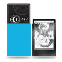 Accessoires Eclipse Deck Protector sleeves are now in 100ct packages, with three new colors! Royal Purple, Smoke Grey, & Forest Green. • New part numbers and color names to avoid ordering confusion. • Increased color and edge consistency. • All colors are