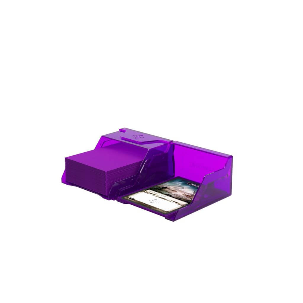 Accessoires The Bastion 50+ is a very compact and rock-solid deck box to safely protect 50+ double-sleeved cards in Closable Inner Sleeves. It is ideal for decks with 55+ double-sleeved cards in standard inner sleeves. Due to translucent materials and sma