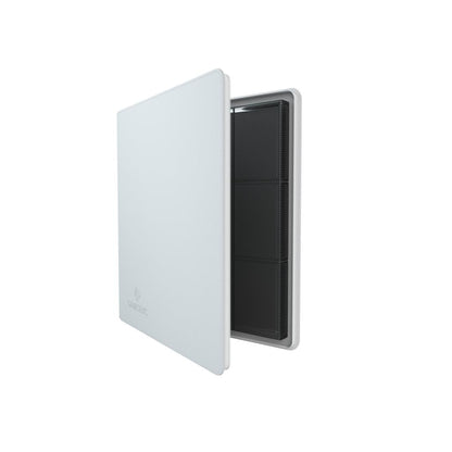 Accessoires Dit witte Zip-Up album is met een rits te openen en sluiten en is voorzien van 20 sideloading 24-Pocket pagina's voor een totale capaciteit van 480 kaarten (zelfs met dubbele sleeves).