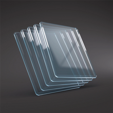Accessoires Premium Toploading Exoshields 35ptMaximum protection for your most valuable cards!Our Gamegenic TOPLOADING EXOSHIELDS are high-quality, super clear premium toploading cases for standard-sized cards. Thick plastic encloses the card, keeps it cl