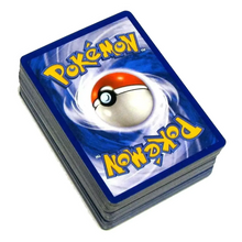 Singles 100 willekeurige Pokémon kaarten (common & uncommon) uit de Sword & Shield en Scarlet & Violet series.