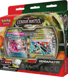 Pokémon Neem een duik en sla je tegenstanders knock-out met Dragapult ex!In dit product vind je de volgende items: 1 klaar om te spelen 60-kaart deck 6 toernooiklare schade-dobbelstenen 1 coin-flip dobbelsteen 2 munt-conditiemarkers 1 deck box 1 strategie