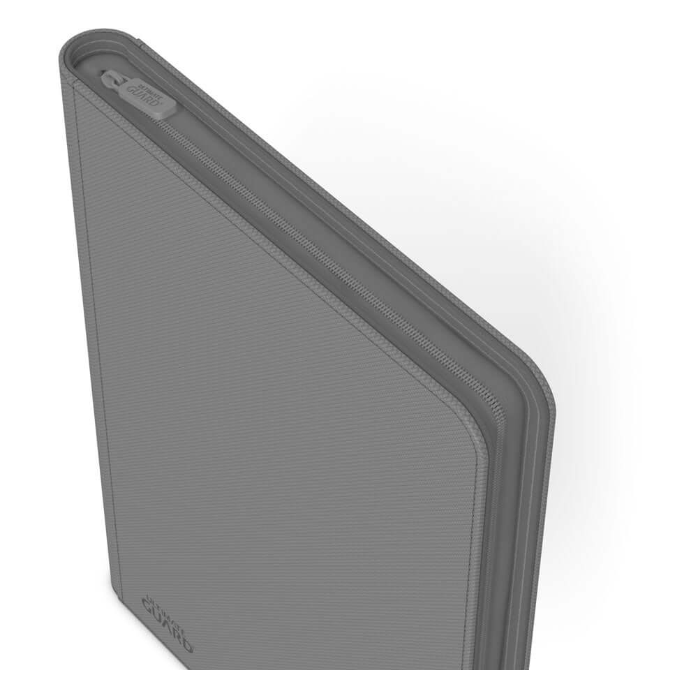 Accessoires High quality Portfolio with durable cover, innovative XenoSkin surface and 20 integrated 18-pocket-pages for all standard- and Japanese sized gaming cards. Zipper closure for extra security!- Designed for 360 double-sleeved cards*- Resistant X