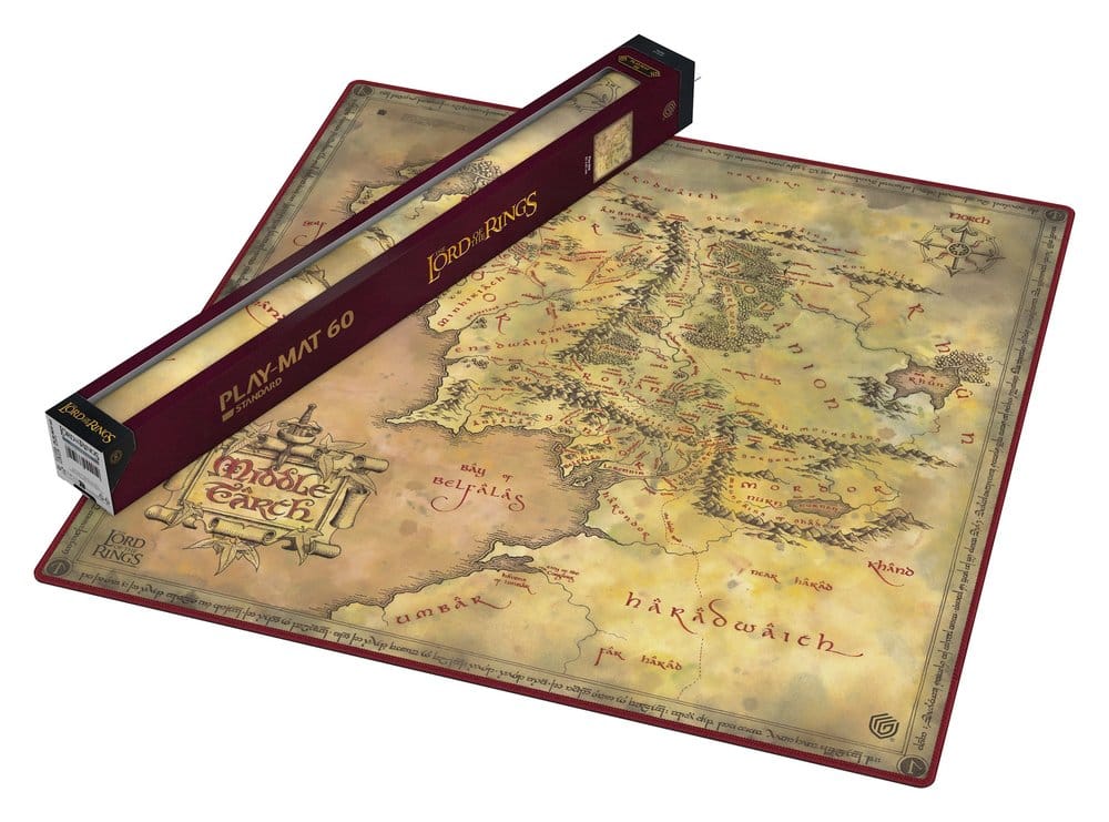 Ultimate Guard Tapis de Jeu Oversized 61x 61cm Le Seigneur des Anneaux™ "Lieux de la Terre du Milieu"