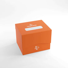 Accessoires The casual and smart solution for storing your deck! Made to fit up to 100 double-sleeved cards even in particularly thick inner sleeves, this durable deck box includes a self-locking lid and a write-on strip. Its Cobra Neck technology allows