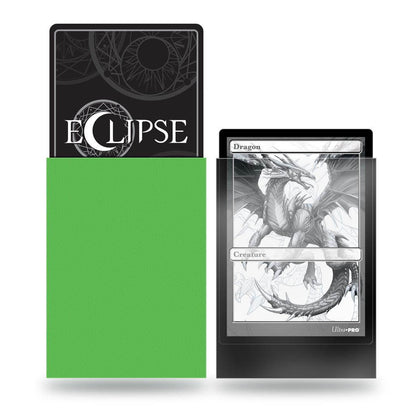Accessoires Eclipse Deck Protector sleeves are now in 100ct packages, with three new colors! Royal Purple, Smoke Grey, & Forest Green. • New part numbers and color names to avoid ordering confusion. • Increased color and edge consistency. • All colors are