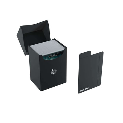 Accessoires Zwarte, casual deckbox die geschikt is voor het beschermen en opbergen van maximaal 80 kaarten met dubbele sleeves.