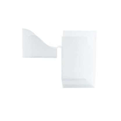 Accessoires Transparante, casual deckbox die geschikt is voor het beschermen en opbergen van maximaal 80 kaarten met dubbele sleeves.