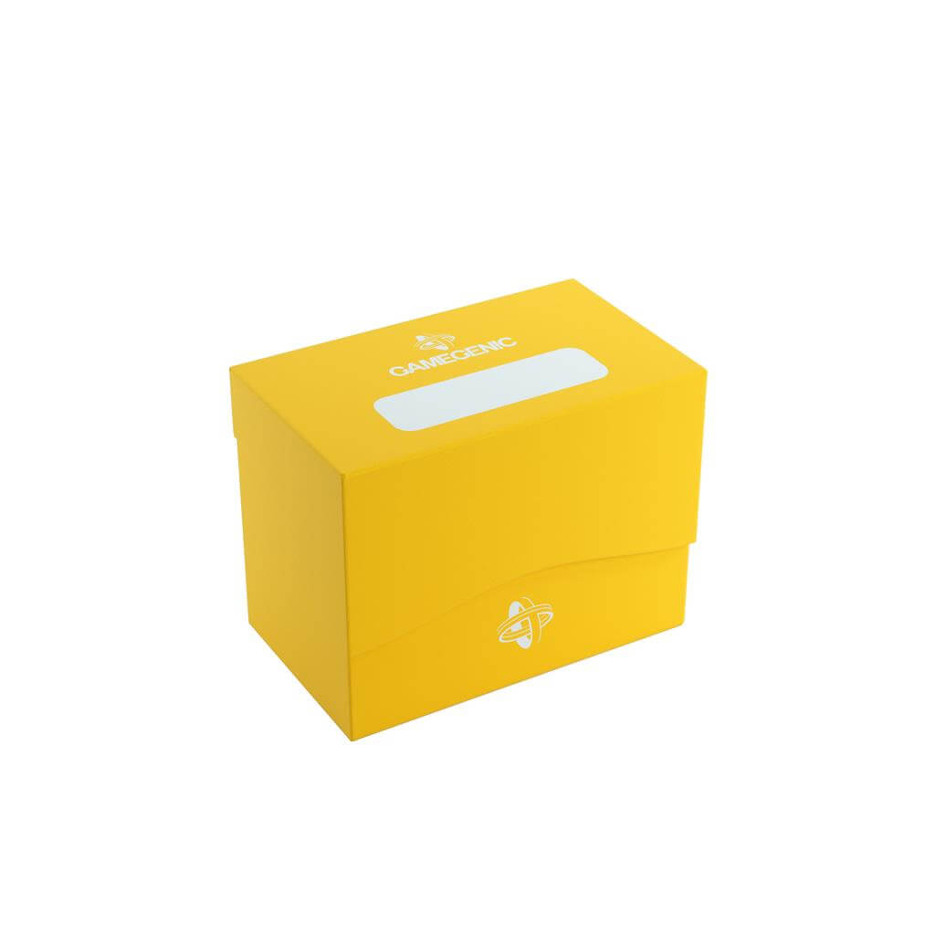 Accessoires Gele, casual sideloading deckbox die geschikt is voor het beschermen en opbergen van maximaal 80 kaarten met dubbele sleeves.