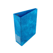 Accessoires Blauwe ringbandmap met 3 sterke ringen voor zowel 18-pocket als 9-pocket pagina's.